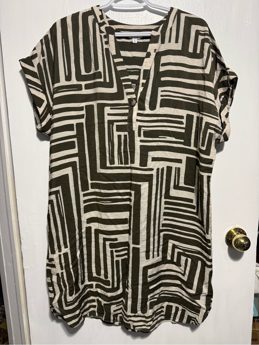 Relaxed Geo-Print Short Sleeve Tunic Dress - Olive & Cream